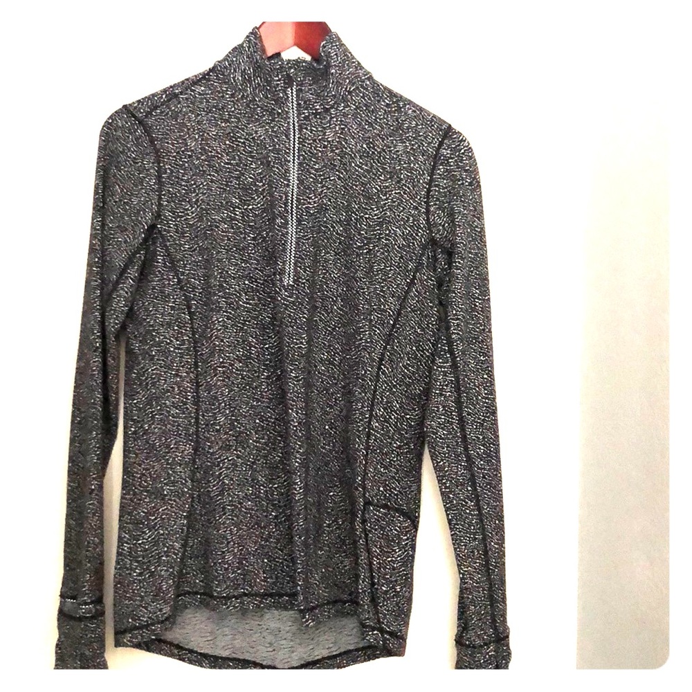Lululemon 1/4 zip top.